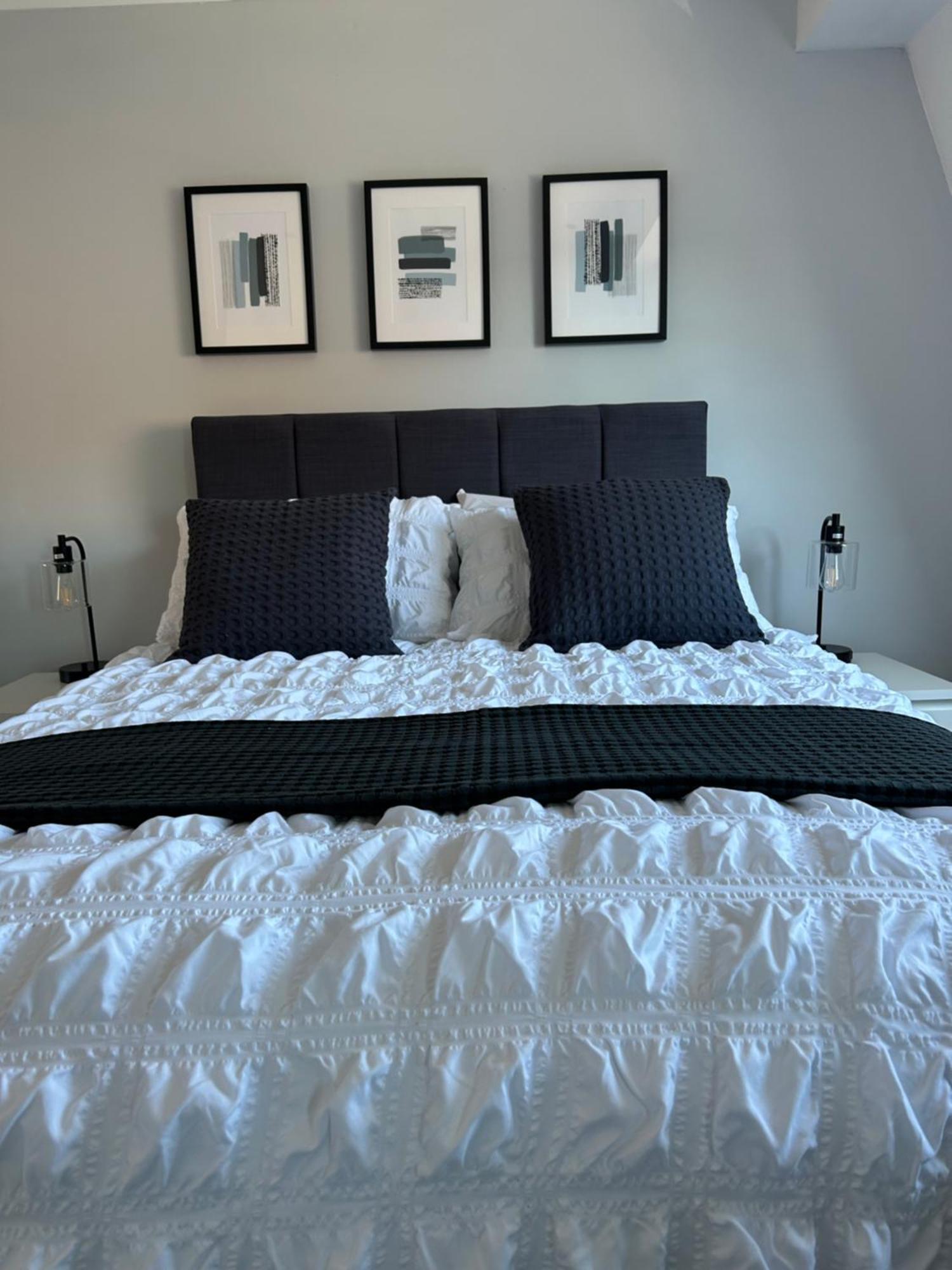 3 Bedroom - 2 Bathroom Townhouse In Corstorphine Near Murrayfield Stadium - Direct Bus To Edinburgh City Centre In 20 Minutes - Two Private Parking Spaces - Private Sunny Garden - Recently Refurbished Εξωτερικό φωτογραφία